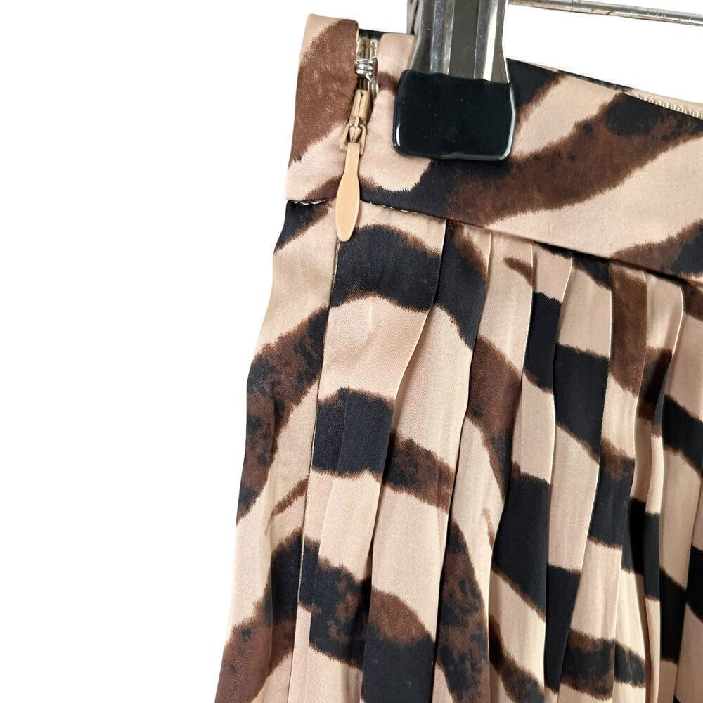 J.Crew Featherweight Satin Pleated Mini Skirt in Zebra Stripe‎ Brown Beige, Sz 2 - Picture 10 of 12
